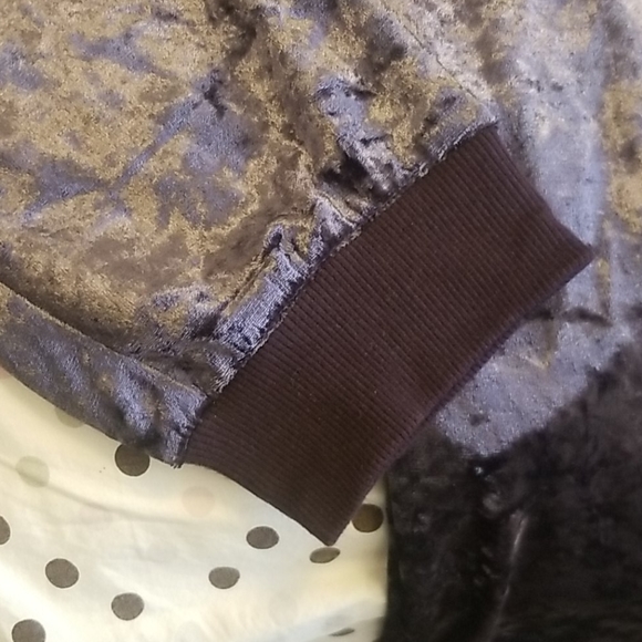 Joggers - Picture 3 of 4